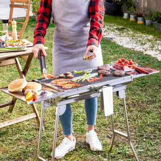 Zusammenklappbarer Holzkohlegrill und Outdoorküche aus Edelstahl