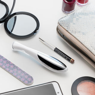 Antifalten Massagestift für Augen und Lippen Agerase