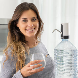 Automatischer wiederaufladbarer Wasserspender