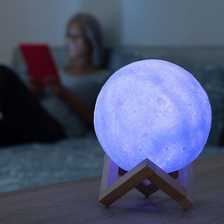 Wiederaufladbare LED Lampe Mond