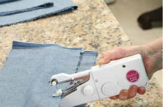 Starlyf Fast Sew tragbare Mini Hand- Nähmaschine